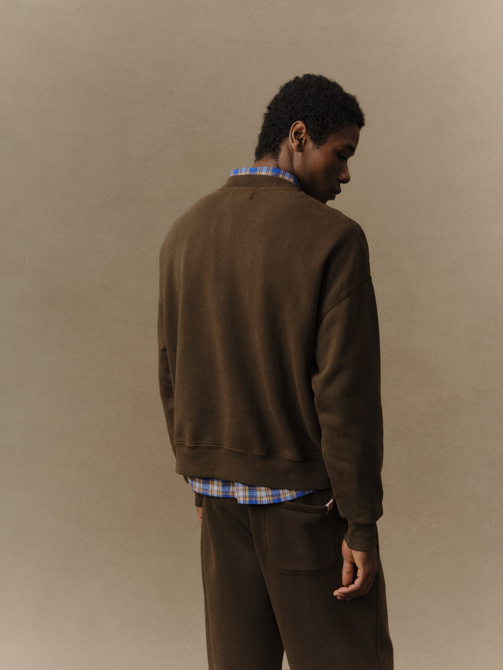 American Classic Crewneck (Chocolate)